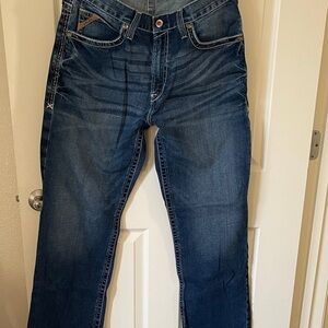 Ariat Men's Dark Blue Straight Jeans